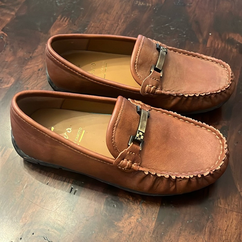 Vince Camuto Leather Loafers
